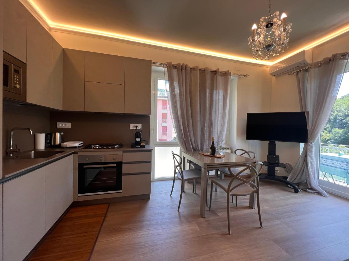 Val Di Sole 19-Iii Piano- Vista Mare- Vista Collina-Wifi 100Mg-Aria Condizionata In Tutte Le Stanze -L'Appartamento E' Stato Completamente Rinnovato Nel 2023 Rapallo Exterior foto